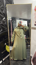Load image into Gallery viewer, Hayaa Abaya Set

