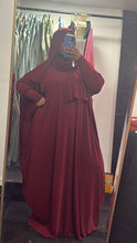 Load image into Gallery viewer, BAHIYYAH BATWING ABAYA SET
